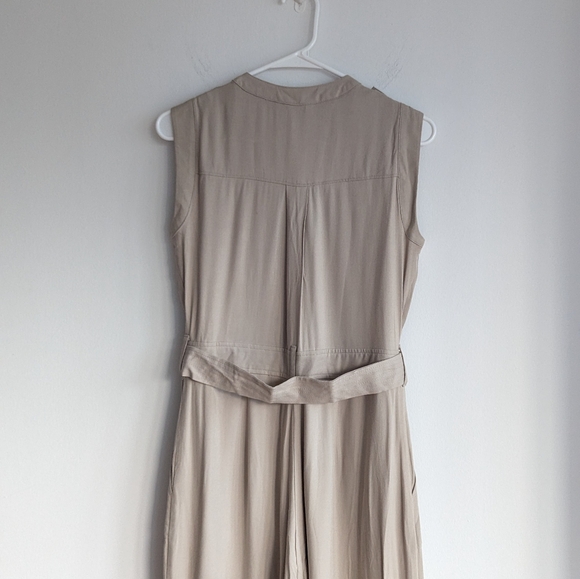 NWT Simply Vera Wang Khaki Jumpsuit - Picture 2 of 5